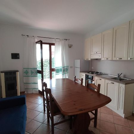 Pittulongu, Trilocale Vista Mare Villa Olbia Kültér fotó