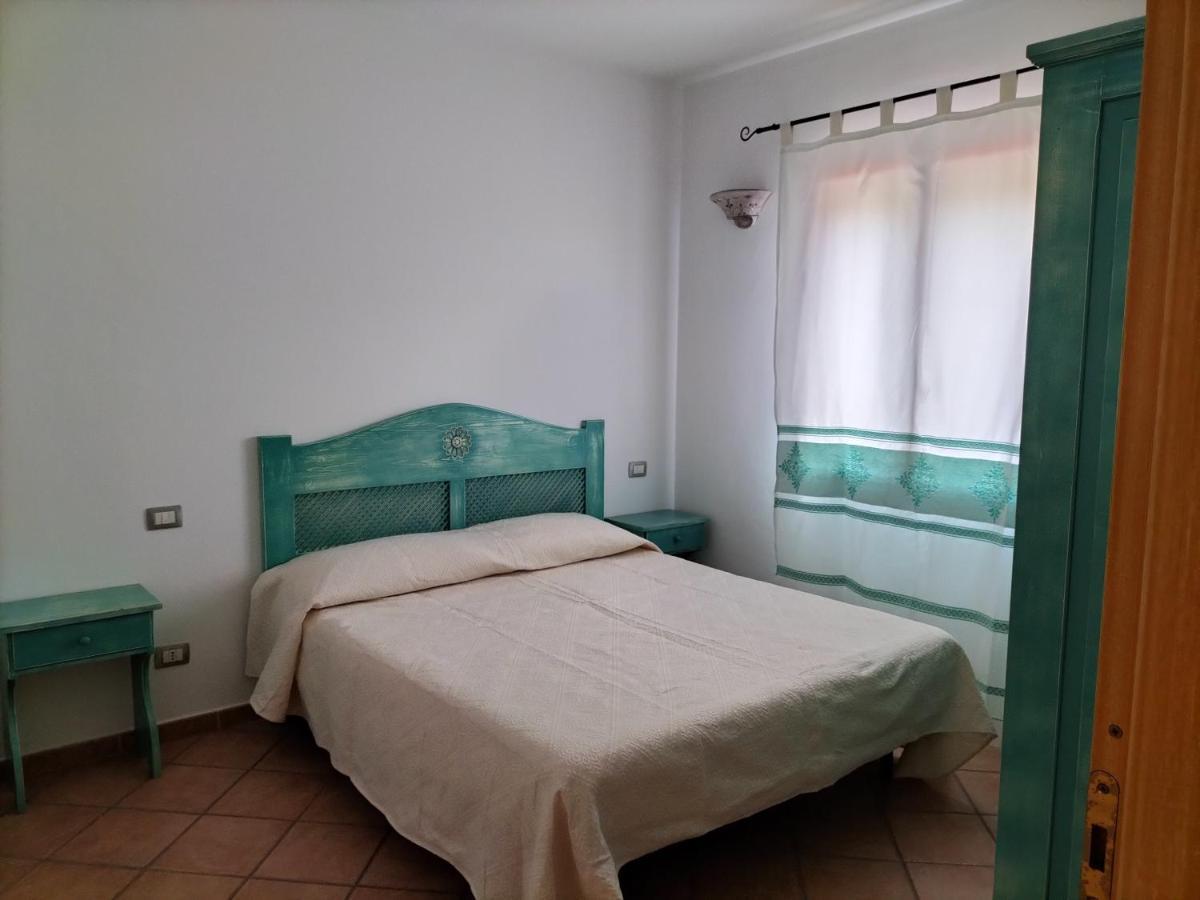 Pittulongu, Trilocale Vista Mare Villa Olbia Kültér fotó